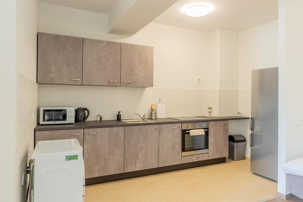 Atlas Unirii: Upscale Flats In The Heart Of Bucharest! 外观 照片