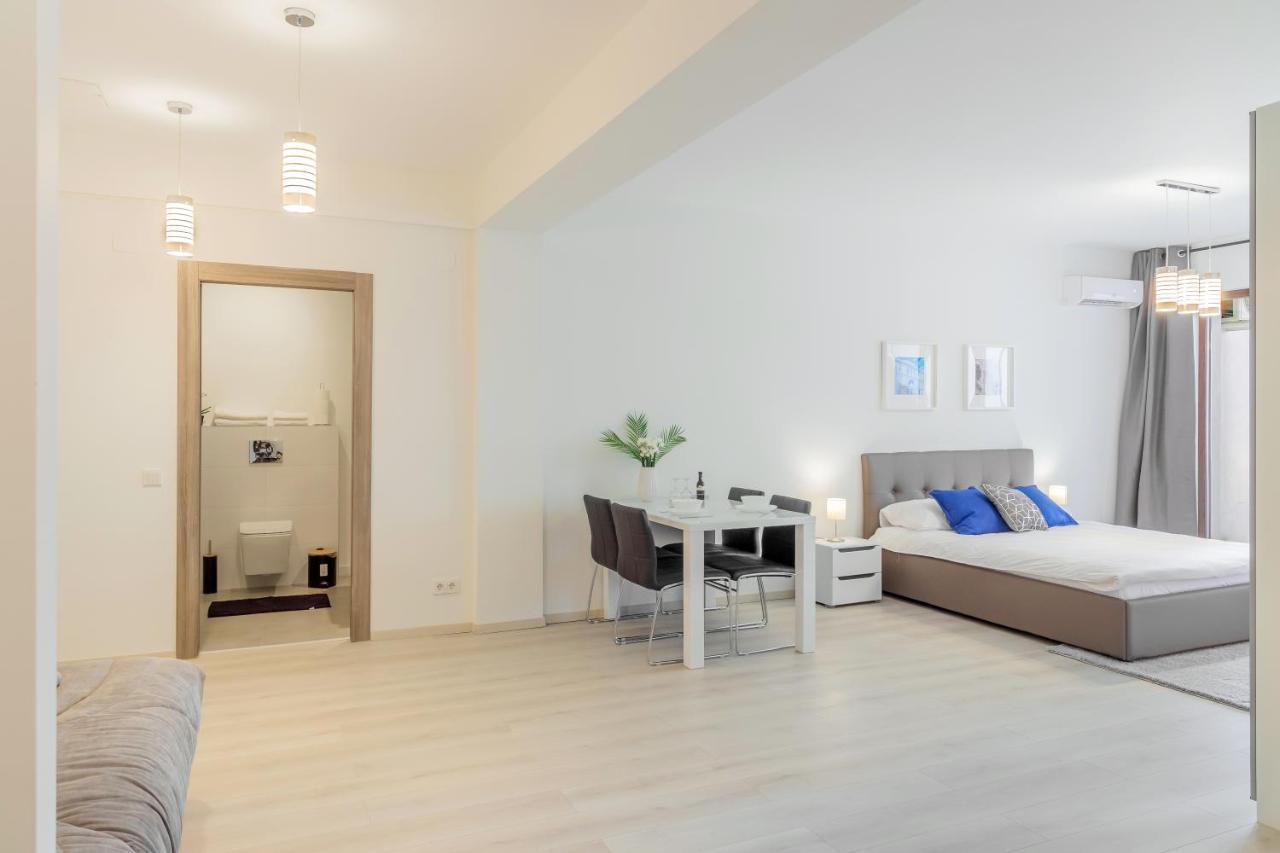 Atlas Unirii: Upscale Flats In The Heart Of Bucharest! 外观 照片