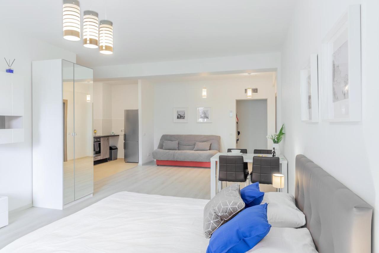 Atlas Unirii: Upscale Flats In The Heart Of Bucharest! 外观 照片