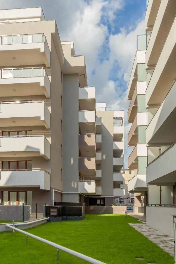 Atlas Unirii: Upscale Flats In The Heart Of Bucharest! 外观 照片